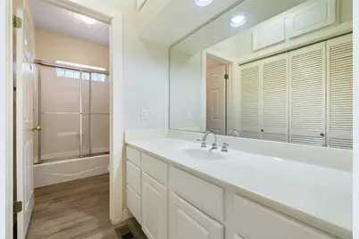 1105 Victoria Street, Taylor, TX 76574 - Photo 32