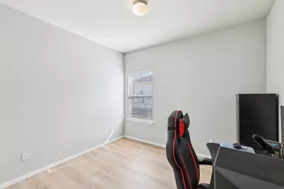 211 Almquist Street, Hutto, TX 78634 - Photo 28