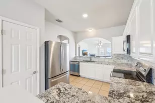 211 Almquist St, Hutto, TX 78634 - Photo 14