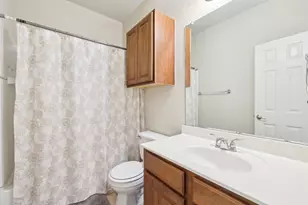 211 Almquist St, Hutto, TX 78634 - Photo 32