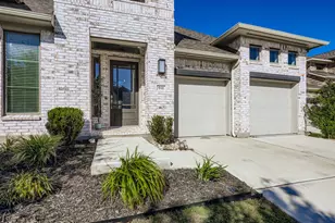 941 Rabbit Brush Rd, Leander, TX 78641 - Photo 2