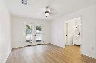 6108 Shadow Valley Dr, Austin, TX 78731 - Photo 30