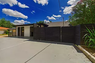 6108 Shadow Valley Dr, Austin, TX 78731 - Photo 20