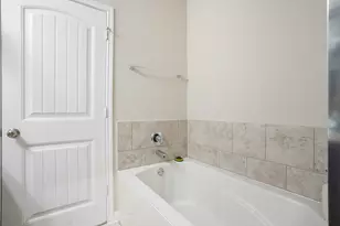 400 Epiphany Ln, Pflugerville, TX 78660 - Photo 16