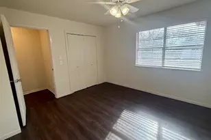 800 Otis St, Taylor, TX 76574 - Photo 16