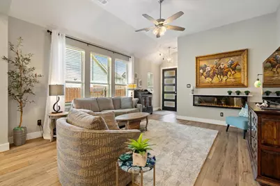 7912 Prairie Rye Drive, Lago Vista, TX 78645 - Photo 12