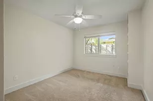 7202 Running Rope Circle, Austin, TX 78731 - Photo 18