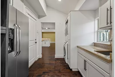 7202 Running Rope Circle, Austin, TX 78731 - Photo 26