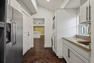 7202 Running Rope Circle, Austin, TX 78731 - Photo 26