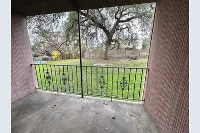 601 W 11th Street #115, Austin, TX 78701 - Photo 26