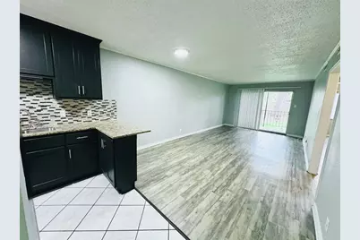 601 W 11th Street #115, Austin, TX 78701 - Photo 10