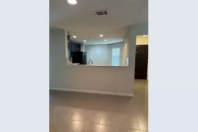 410 Holiday Creek Lane, Georgetown, TX 78633 - Photo 8