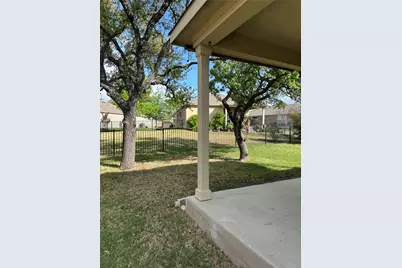 410 Holiday Creek Lane, Georgetown, TX 78633 - Photo 18