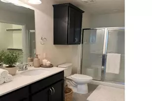 410 Holiday Creek Ln, Georgetown, TX 78633 - Photo 18
