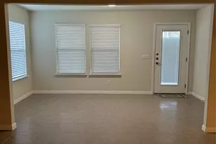 410 Holiday Creek Ln, Georgetown, TX 78633 - Photo 12