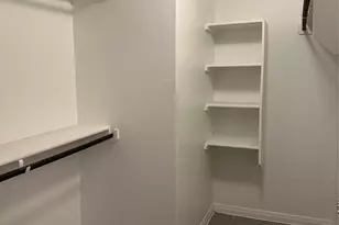 410 Holiday Creek Ln, Georgetown, TX 78633 - Photo 14