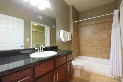 910 W 25th Street #302, Austin, TX 78705 - Photo 12