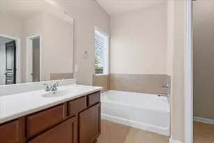 312 Waterloo Dr, Kyle, TX 78640 - Photo 16