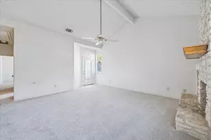 6501 Brush Country Rd, Austin, TX 78749 - Photo 10