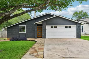 3216 Plantation Rd, Austin, TX 78745 - Photo 2