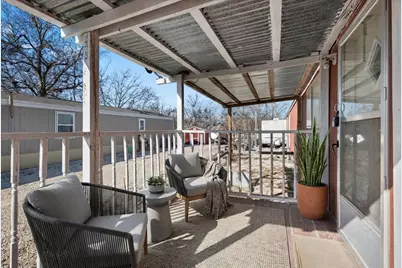 337 SW Front Street, Bartlett, TX 76511 - Photo 10