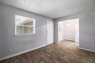 2401 Manor Rd, Austin, TX 78722 - Photo 12