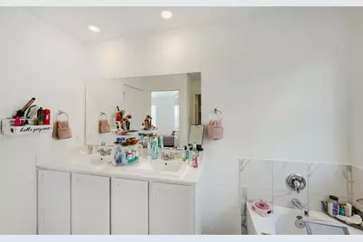2521 Four Waters Loop, Georgetown, TX 78628 - Photo 18