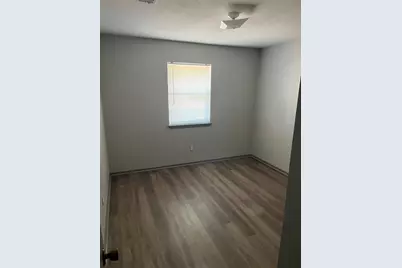 705 Guadalimar Street, Lockhart, TX 78644 - Photo 14