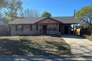 705 Guadalimar St, Lockhart, TX 78644 - Photo 1