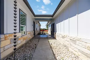 123 Zacate St, Elgin, TX 78621 - Photo 26