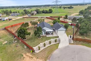 123 Zacate St, Elgin, TX 78621 - Photo 38