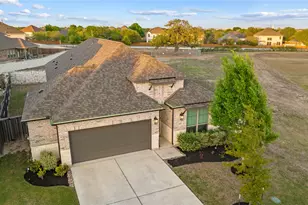 369 Cold Riv Run, Kyle, TX 78640 - Photo 2