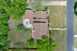 2702 Double Tree St, Round Rock, TX 78681 - Photo 34