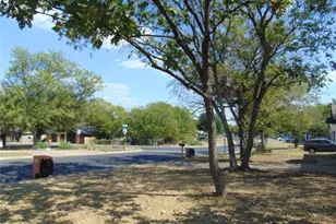 317 Craigmont Dr, Austin, TX 78745 - Photo 2