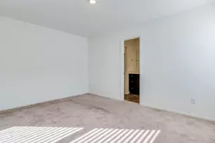 41 Trinity Cir, Lockhart, TX 78644 - Photo 16