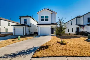 41 Trinity Cir, Lockhart, TX 78644 - Photo 2