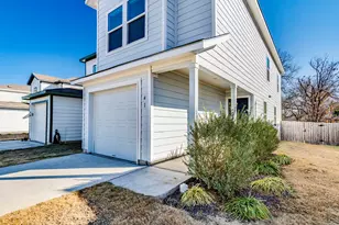 41 Trinity Cir, Lockhart, TX 78644 - Photo 6