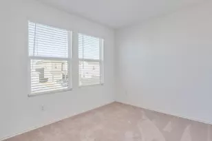 41 Trinity Cir, Lockhart, TX 78644 - Photo 22