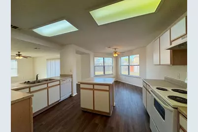 2013 Rim Rock Drive, Leander, TX 78641 - Photo 12