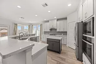 516 Honeybird Ln, Georgetown, TX 78626 - Photo 2