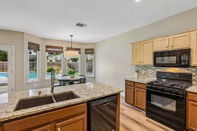 7400 Peabody Drive, Austin, TX 78729 - Photo 12