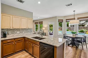 7400 Peabody Dr, Austin, TX 78729 - Photo 4