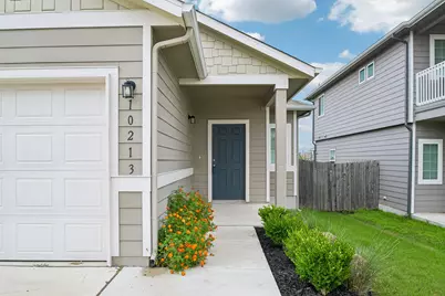 10213 Forest Grove Drive, Austin, TX 78747 - Photo 2