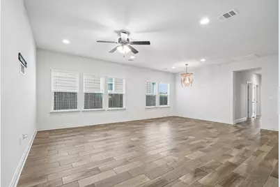 10213 Forest Grove Drive, Austin, TX 78747 - Photo 4