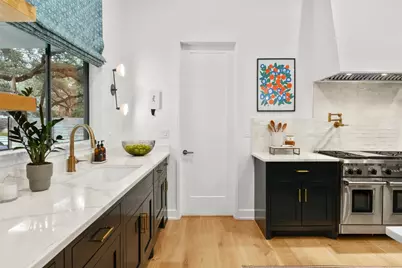 4901 Southcrest Drive, Austin, TX 78746 - Photo 14