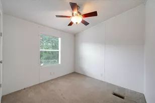 166 Paintbrush Trail, Lockhart, TX 78644 - Photo 20
