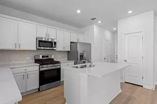 2208A Cornfield Dr, Pflugerville, TX 78660 - Photo 10