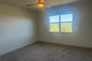 8020 Linnie Ln, Austin, TX 78724 - Photo 12
