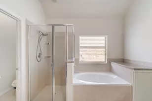 804 Farmhouse Dr, Hutto, TX 78634 - Photo 16