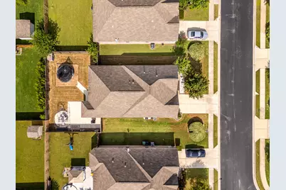 804 Farm House Drive, Hutto, TX 78634 - Photo 38